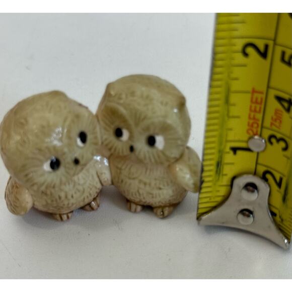 Vintage MCM Miniature Owl Figurine Adorable Acrylic Yellow - Picture 1 of 5